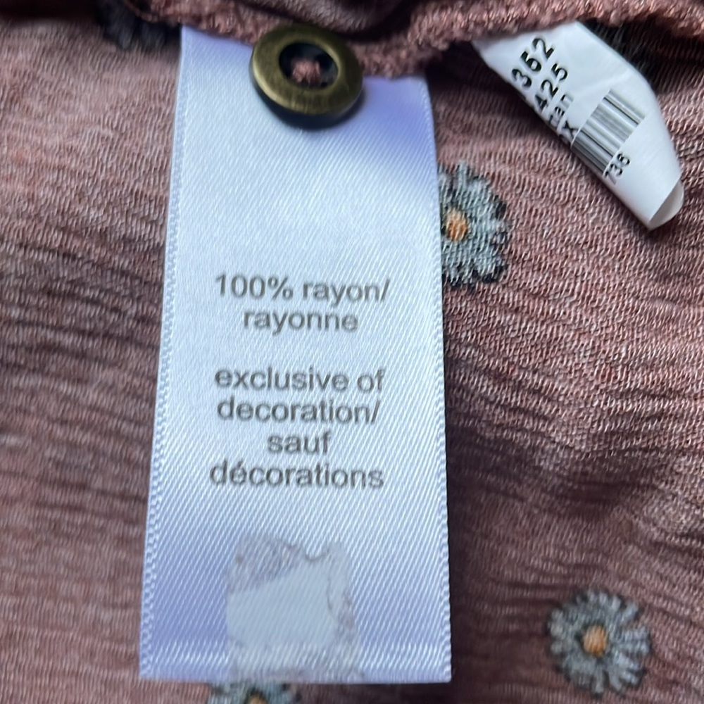 Maurices xl mauve floral print blouse - Picture 7 of 8